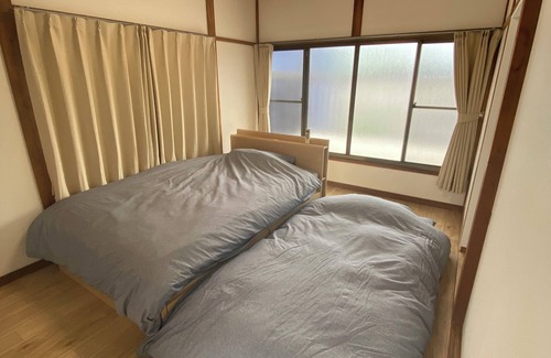 Izu Nagaoka Onsen House | A house in the city center, convenient as a tourist base.