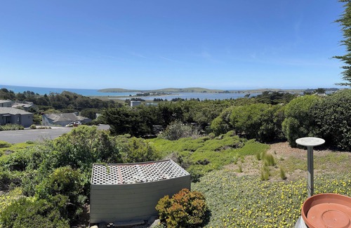 Bodega Bay House | A House With a Panoramic View of The Bay