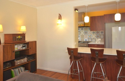 Burleigh Heads House | A house with a view and a seabreeze - a home in the trees where the birds sing!