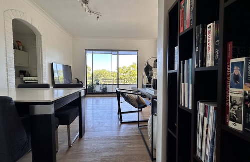 Randwick Apartment | A Jewel Amongst the Greenery