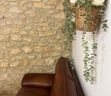 Bagnols-sur-Ceze Apartment | A l Aube du Midi