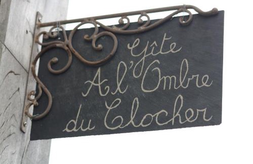 Rance-montbliart House | A l´Ombre Du Clocher