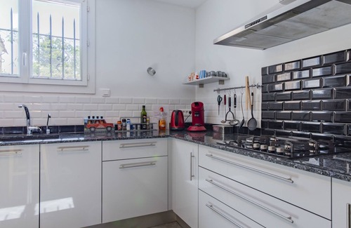 Monteux House | A l'Ombre du Soleil by Interhome