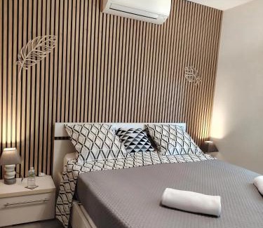 Sassenay House | A la bonne étape