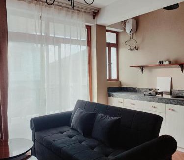 Shillong House | A La Maison