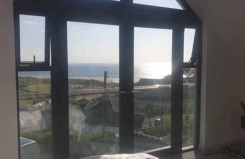 Woolacombe House | A large split level property with stunning across Woolacombe Bay