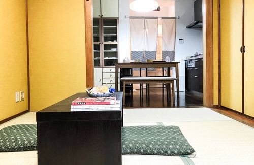 Higashiyama House | [A leaf inn] Guest house in Kyoto style, as warm and comfortable as home.