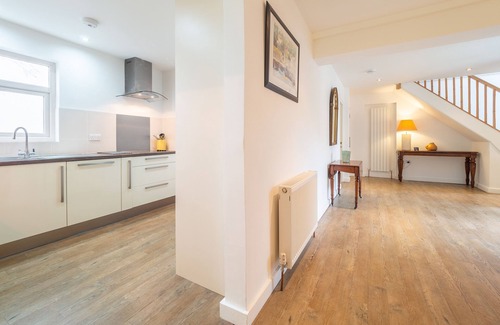 St. Agnes House | A light and spacious, three-bedroom property near all the amenities in St Agnes.