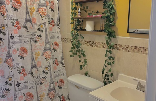 Queens Apartment | A little piece of home