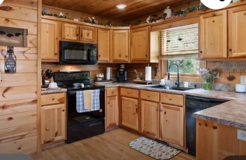 Mineral Bluff Cabin | A Little piece of Paradise in the GA mountains