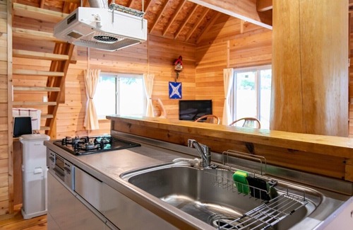 Bankei Cottage | A log house with a 100% natural hot spring.
