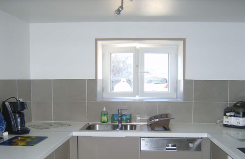 La Croix Comtesse House | A lovely 3 bedroom house with private pool, secure garden and parking