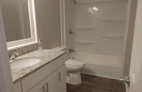 Greenbriar Apartment | A lovely 3-bedroom 3-bath home in the heart of Atlanta.