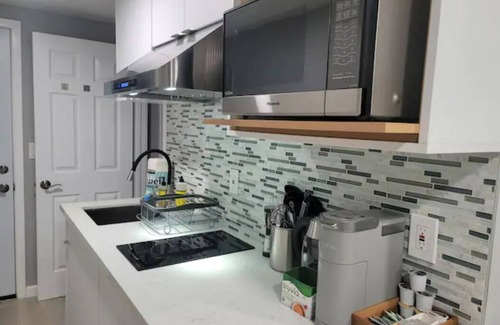 Hayward Apartment | A Lovely Modern Retreat for Your Perfect Stay