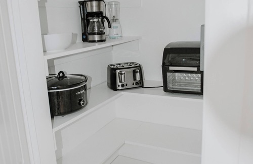 Ucon House | A lovingly curated family home with 4 bedrooms centrally located to adventure!