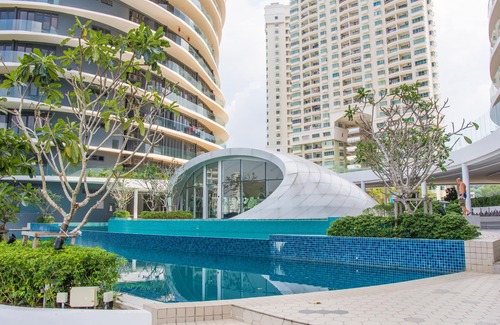 Gelugor Condo | A Luxurious & Comfortable Home Near USM & Spice