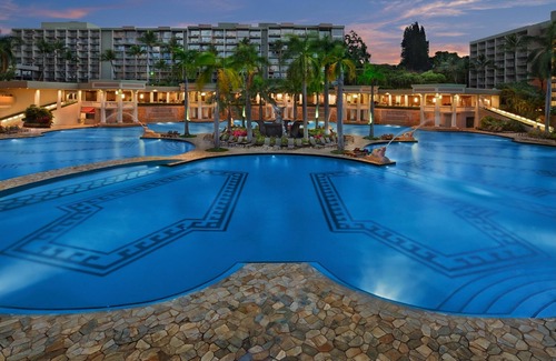 Lihue Resort | A Luxury 1 Bedroom in Villa in Marriot's Kauai beachfront resort.