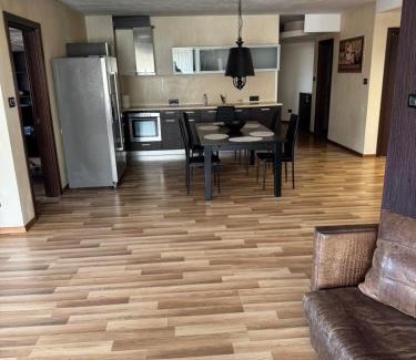 rayon Triaditsa Apartment | A luxury apartment,3 bedrooms
