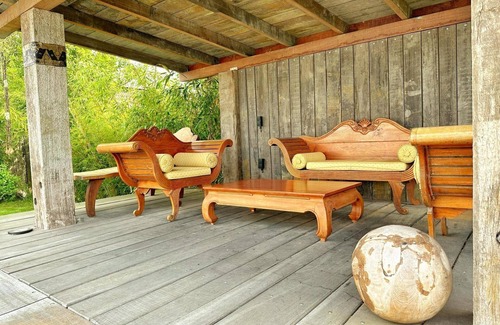 Sint Maarten House | A luxury holiday home near the sea and dunes. The bungalow has a beautiful garden facing south.