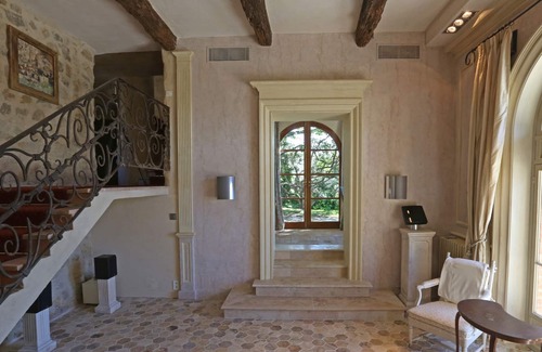 Peymeinade Villa | A magnificent place for your stay in France with a perfect location!