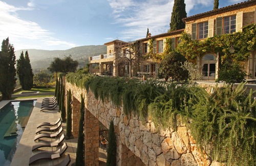 Peymeinade Villa | A magnificent place for your stay in France with a perfect location!