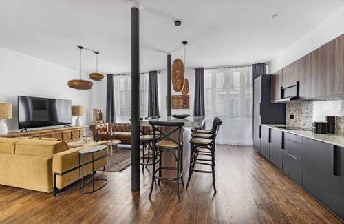 Quartier Saint-Ambroise Apartment | A MEMORABLE PARISIAN EXPERIENCE NEXT TO LE MARAIS - RUE ST SABIN