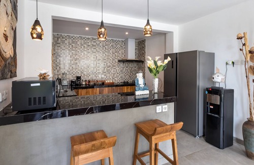 Drupadi Villa | A modern, spacious three bedroom villa in Seminyak
