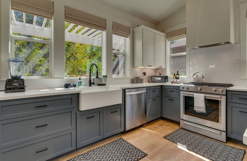 Lower Kingsbury House | A Modern Tahoe 3 Bedroom, 3.5 Bath (SL110), Hot Tub, BBQ, Close to Downtown