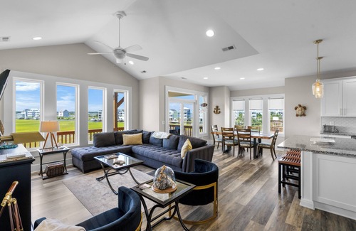Surf City House | A Nauti Sunset 4 BD 3.5 BA Amazing Intracoastal Waterway Views & Elevator