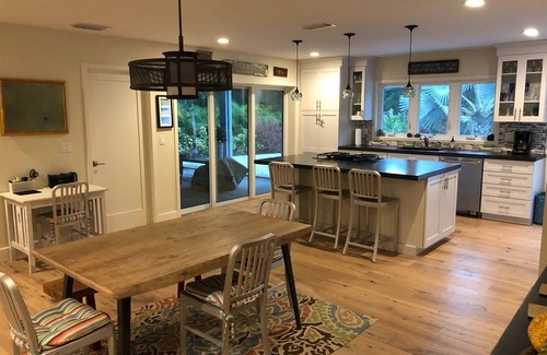 Indian Beach Sapphire Shores House | A Newly renovated home in desirable Indian Beach Sapphire Shores neighborhood