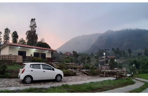 Ngadisari Apartment | A nice bedroom with a great mountain view , 15km from Bromo