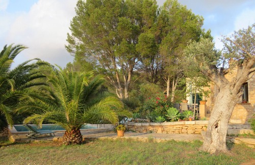 Arta Cottage | A peacefull country villa with beautiful views over the sea and mountains.