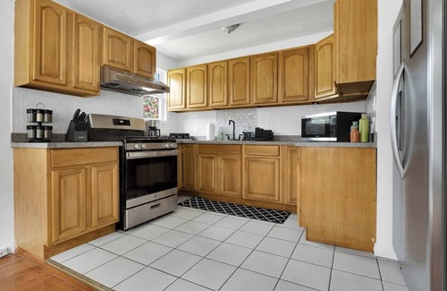 Westside Norwich House | A Peaceful Retreat|1.8Mi Mohegan|9.4Mi Foxwoods