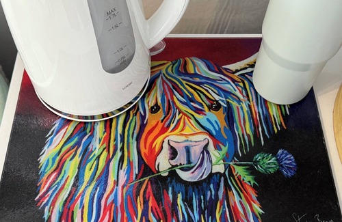 Currie House | A perfect location for the airport and the city, comfortable stay home from home