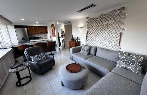 Ixtapa Apartment | A pie de mar en zona hotelera, 1BR condo In Monarca Ixtapa, no pagas brazalete