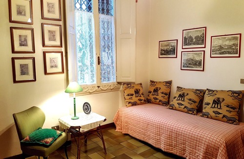 Le Cure Apartment | A piece of my hearth-Florence-Cure home air, love and harmony reign here .
