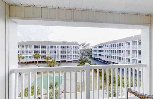 Myrtle Beach Hotel | A Place at the Beach B-323