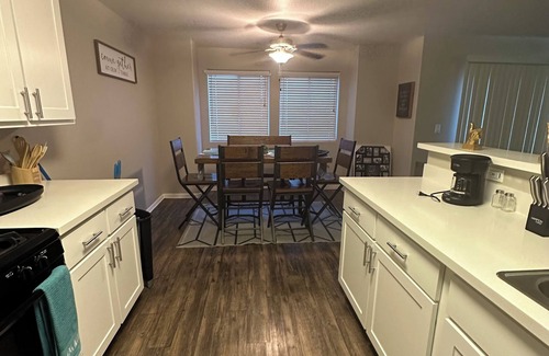 Elk Grove Apartment | A place away from home awaits you. Family size, nice and cozy.