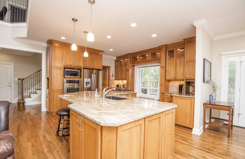 Spring City House | "A Place To Land" on WATTS BAR LAKE with a PRIVATE BOAT DOCK!