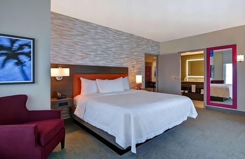 Florida Central Atlantic Coast Hotel | A Place You'll Surely Enjoy! Outdoor Pool, Kitchenette, Pets Allowed!