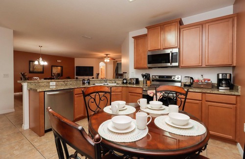 Cypress Pointe House | A-POP Of Sunshine | Spacious 5BR Villa Near Disney w/Pool & Spa