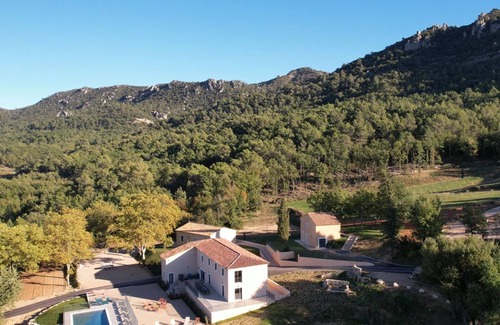 La Celle House | A pretty hamlet in the heart of the Escarelle vineyards