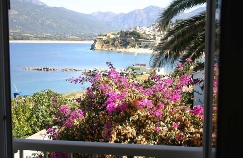 Propriano Apartment | A quiet and cosy rental in the town centre with views over the sea