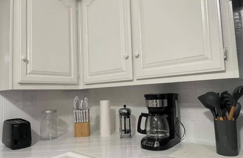 Moreno Valley House | A Quiet business/family vacation with fast wi-fi