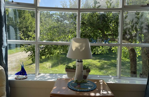 Kennebunkport Cottage | A Quiet Cottage close to beaches, Kennebunkport and Kennebunk. Polly’s Place.