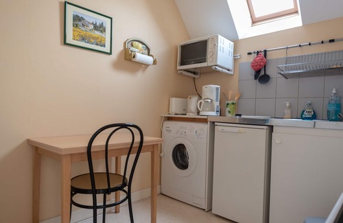 Pleumeur-Bodou Apartment | A quiet country spot near the seaside