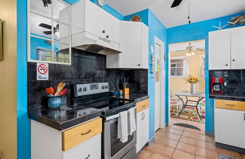 Fulton House | A Quiet Escape | Pet Friendly + Fenced Yard!