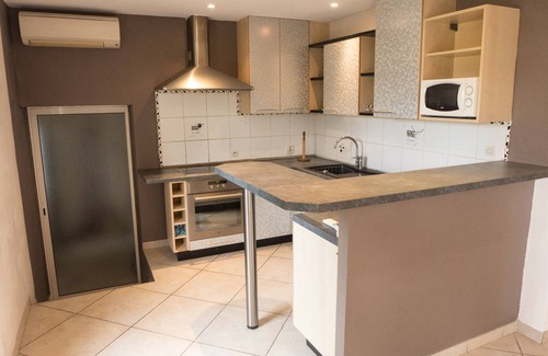 Beziers House | A quiet house private swimming pool and air cond near historical beziers center
