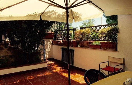 Mondello Villa | a quiet little house in Mondello