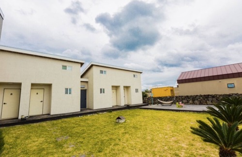 Gujwa Condo | A quiet space where you can feel the east of Jeju Island